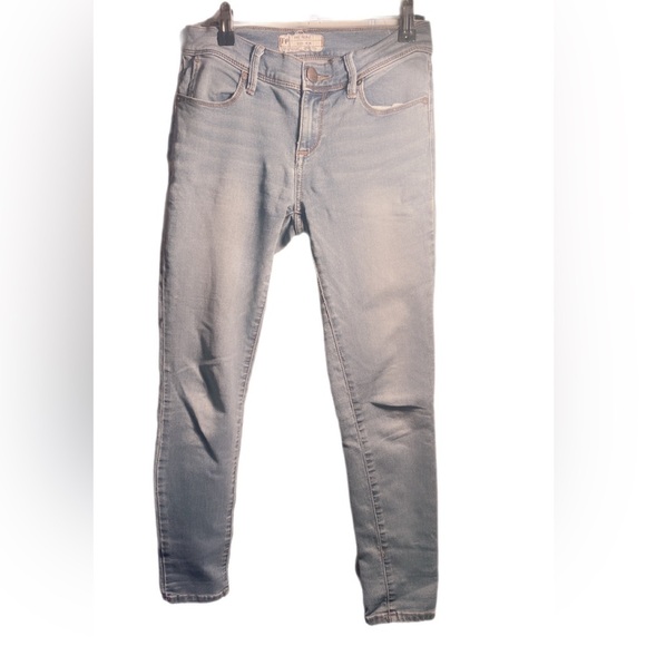 Free People high rise light blue stretch everyday comfy stylish skinny jeans 26 - Picture 2 of 5